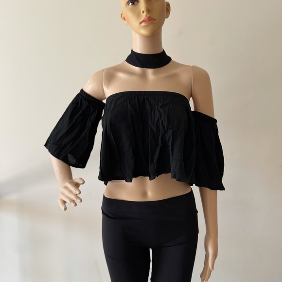 Black Off Shoulder Collar Top - Picture 10 of 12